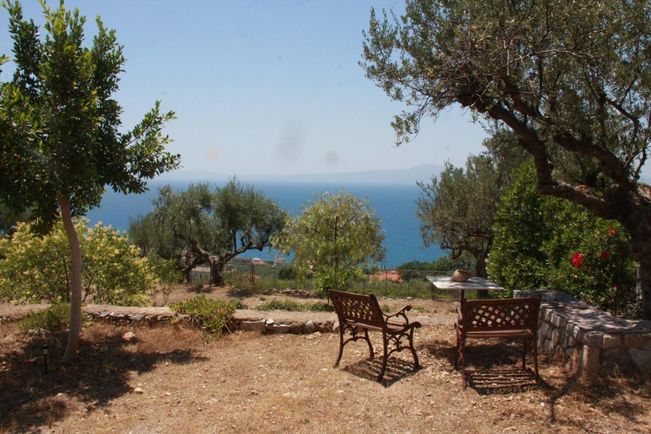 Villa Sea And Mountain View Kalamata Exterior foto