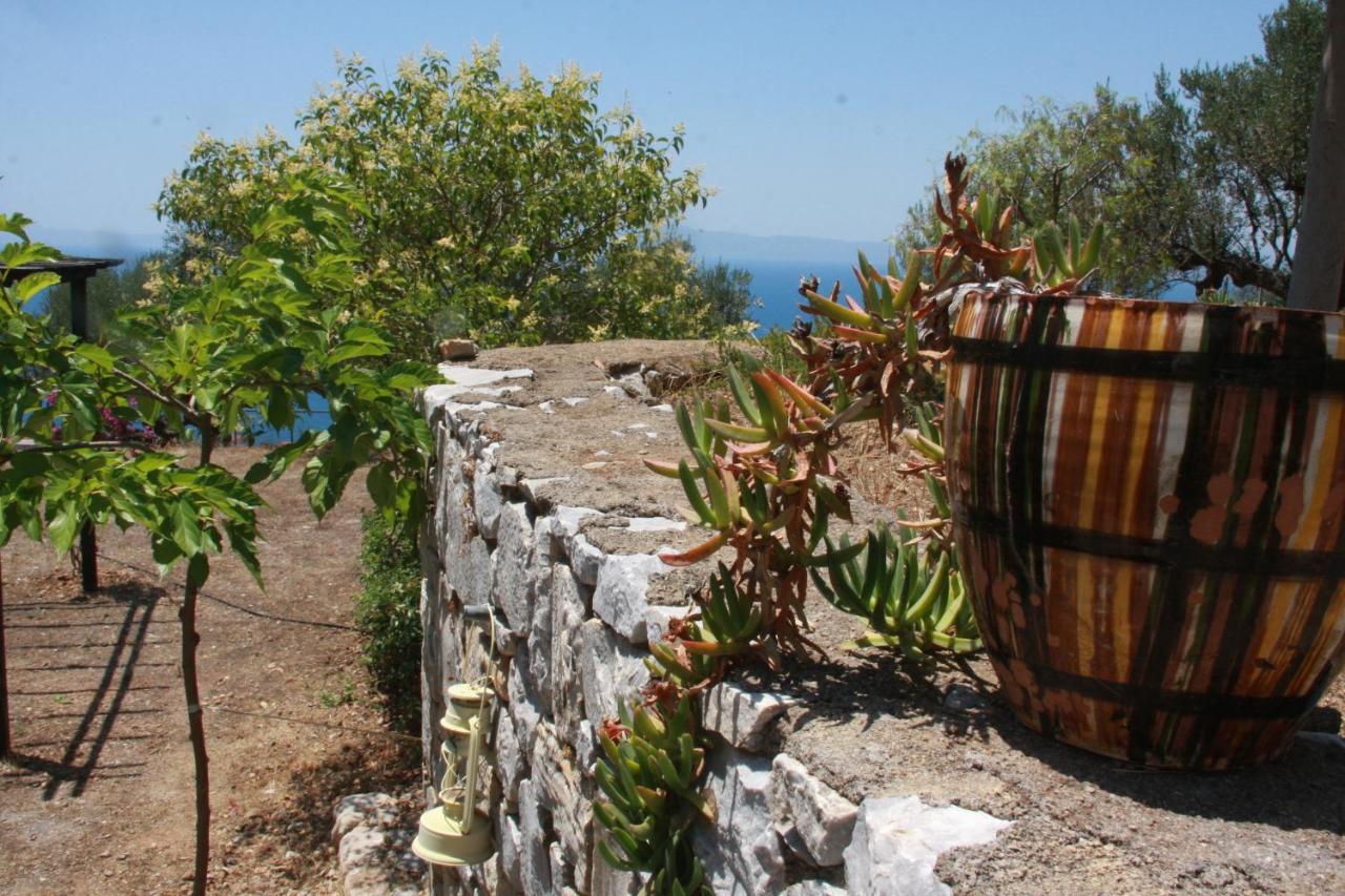 Villa Sea And Mountain View Kalamata Exterior foto