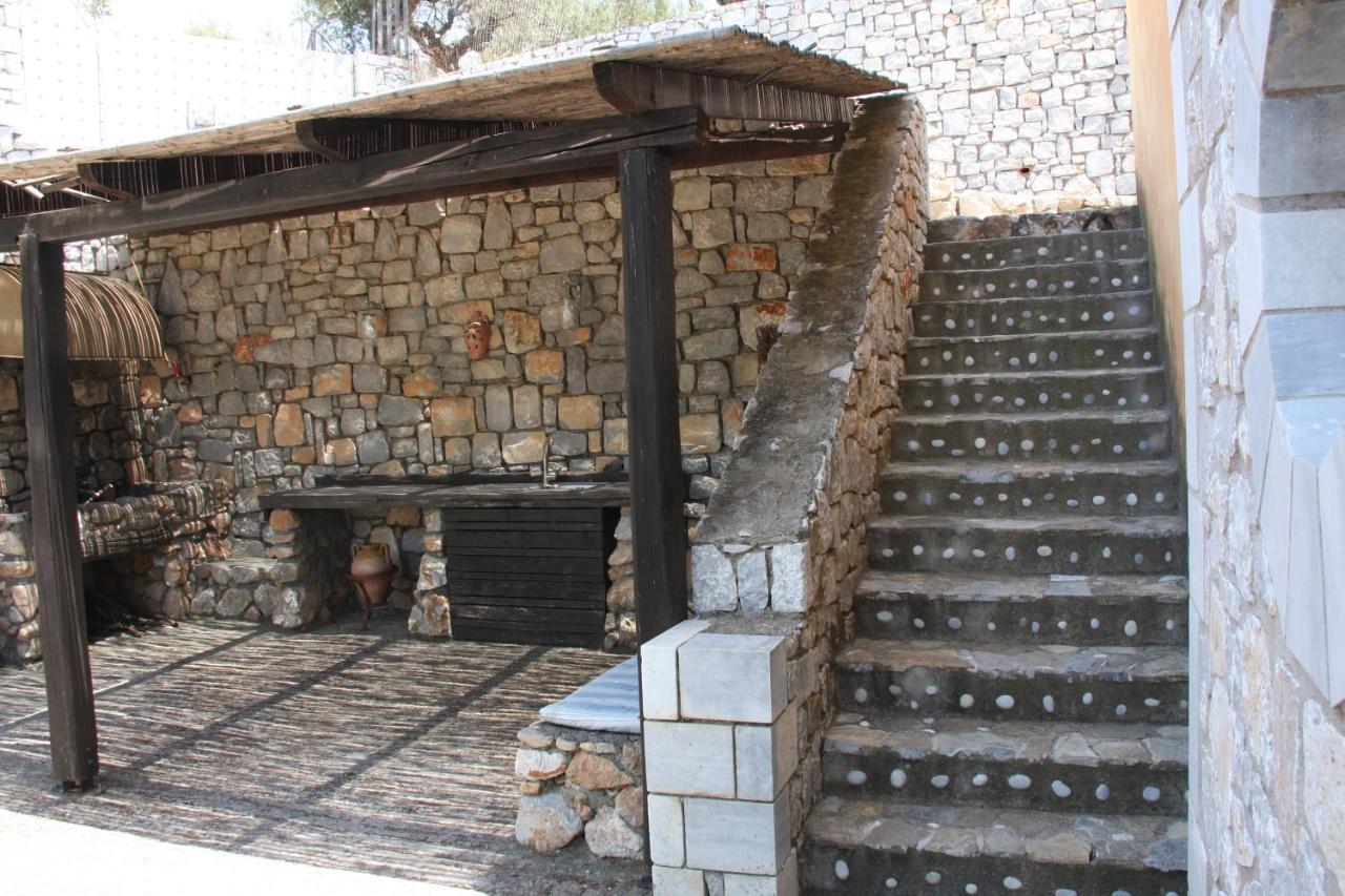 Villa Sea And Mountain View Kalamata Exterior foto