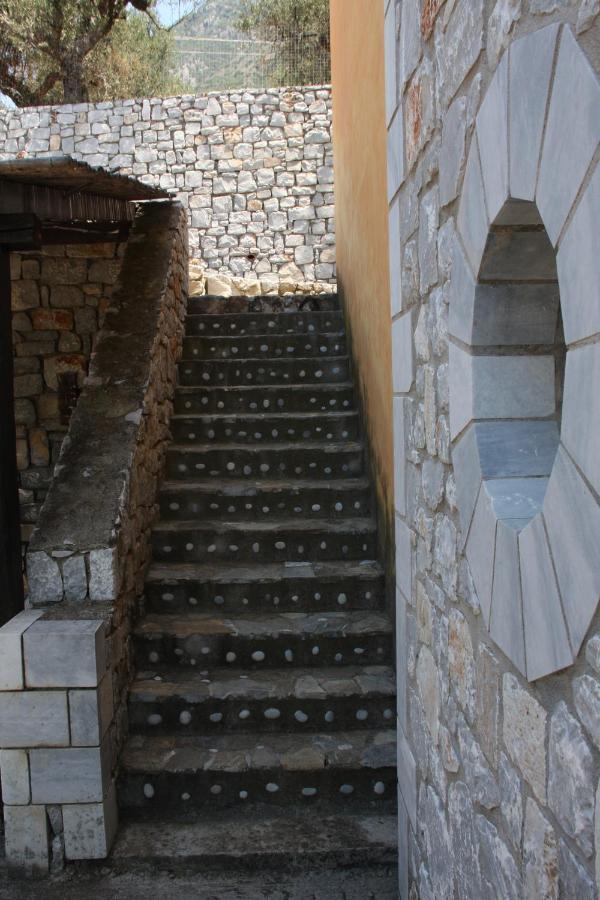 Villa Sea And Mountain View Kalamata Exterior foto